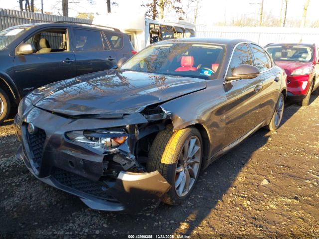 2017 Alfa Romeo GIULIA Q4