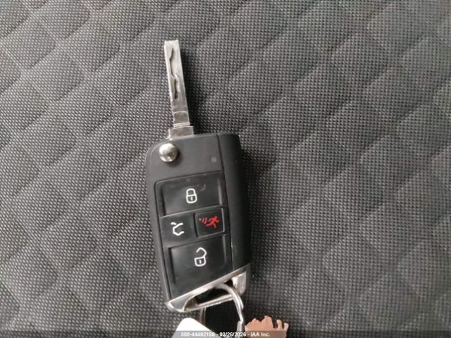 2021 VOLKSWAGEN TIGUAN T S 2.0