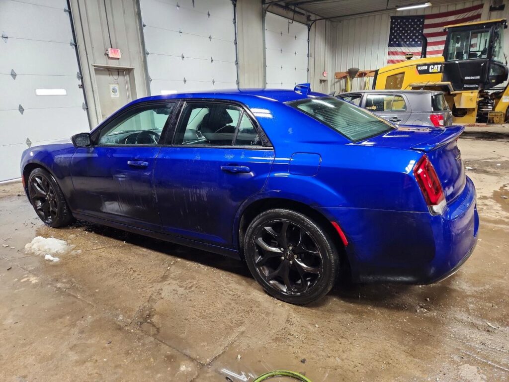 2020 CHRYSLER 300 TOURNING