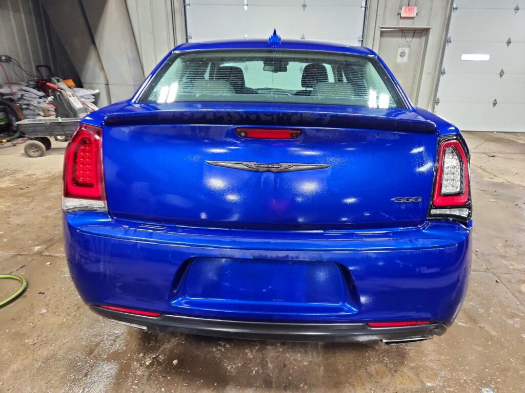 2020 CHRYSLER 300 TOURNING